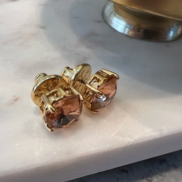 🚨🚨🚨Tory Burch Peach Crystal Stud Earrings. Brand New!! 🌹🌹 - Picture 4 of 6